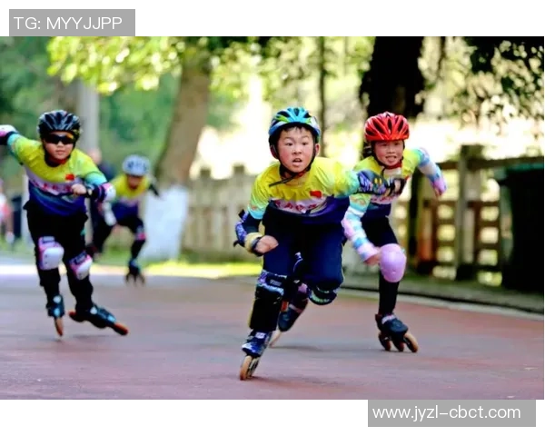 重庆滑板队与武汉滑板队赛后复盘分析灵活性表现及战术对比